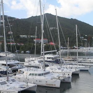 Village Cay Hotel And Marina